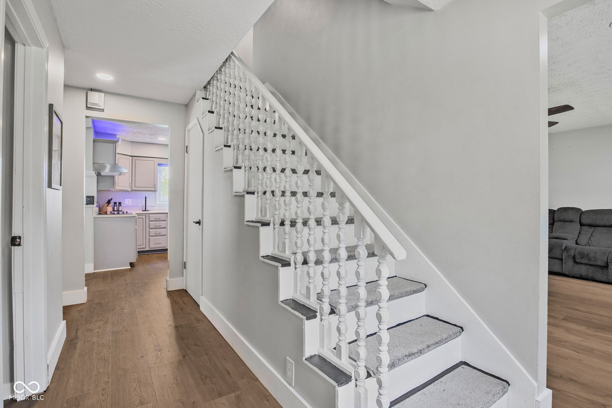 2203 Alexandria Drive