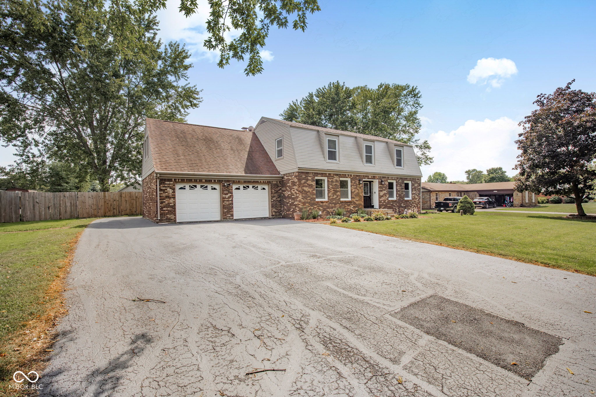 2203 Alexandria Drive