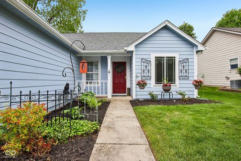 Photo of 11127 Indian Lake Boulevard, Indianapolis, IN 46236 (MLS # 22096684)