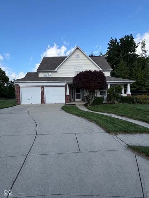 Photo of 17870 Village Center Drive, Noblesville, IN 46062 (MLS # 22104612)