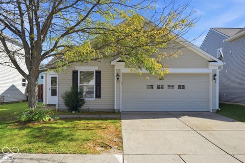 Photo of 10874 Woods Drive, Ingalls, IN 46048 (MLS # 22130591)
