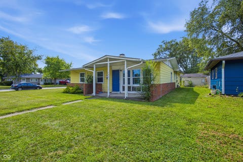 Photo of 4823 Thrush Drive, Indianapolis, IN 46224 (MLS # 22117584)