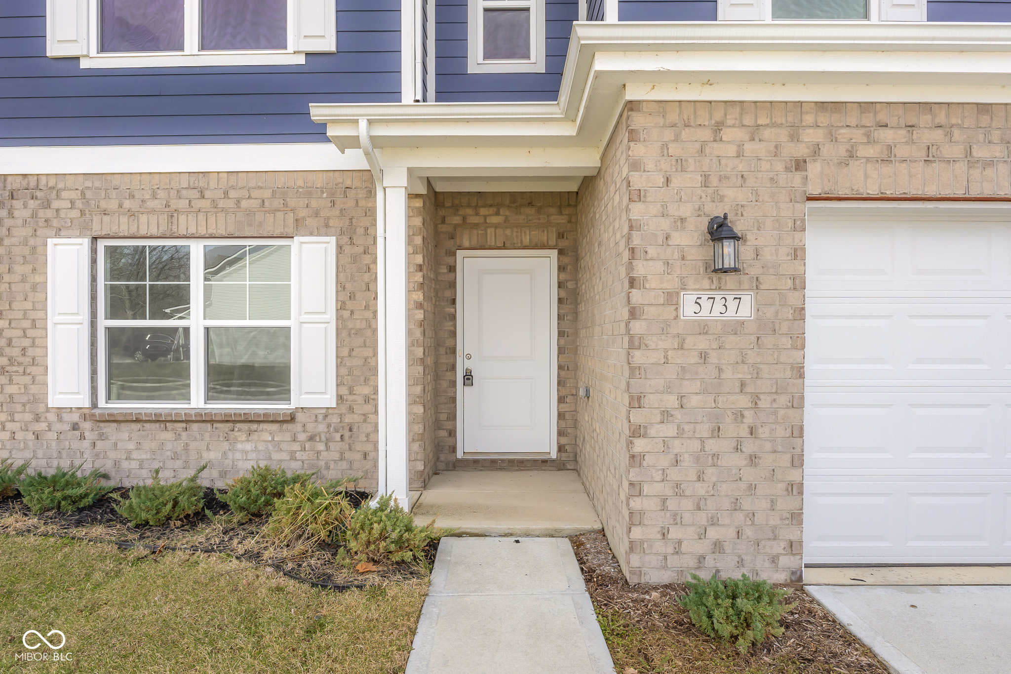 5737 Lauren Lane
