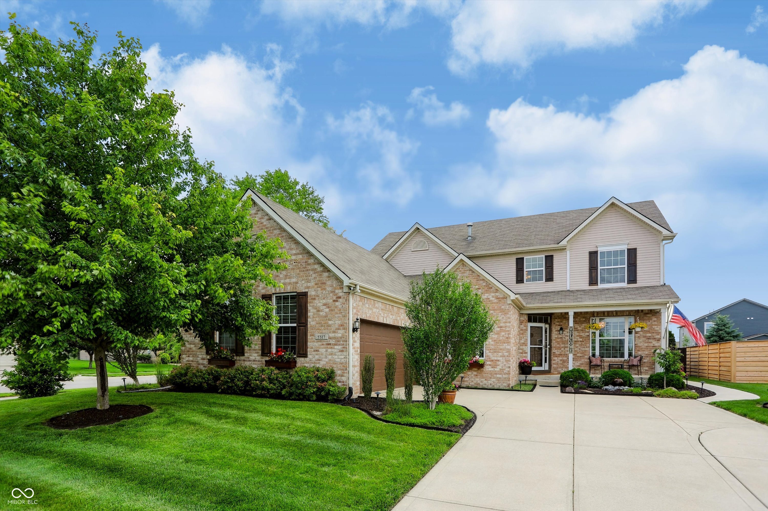 5517 W Stoneview Trail