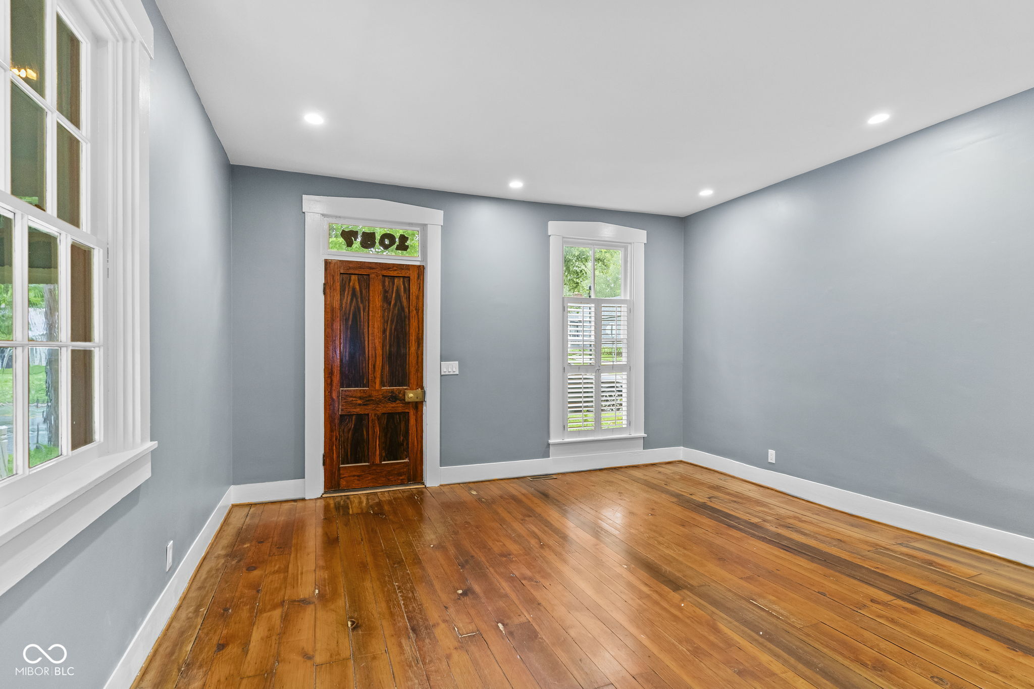 1057 W Main Street