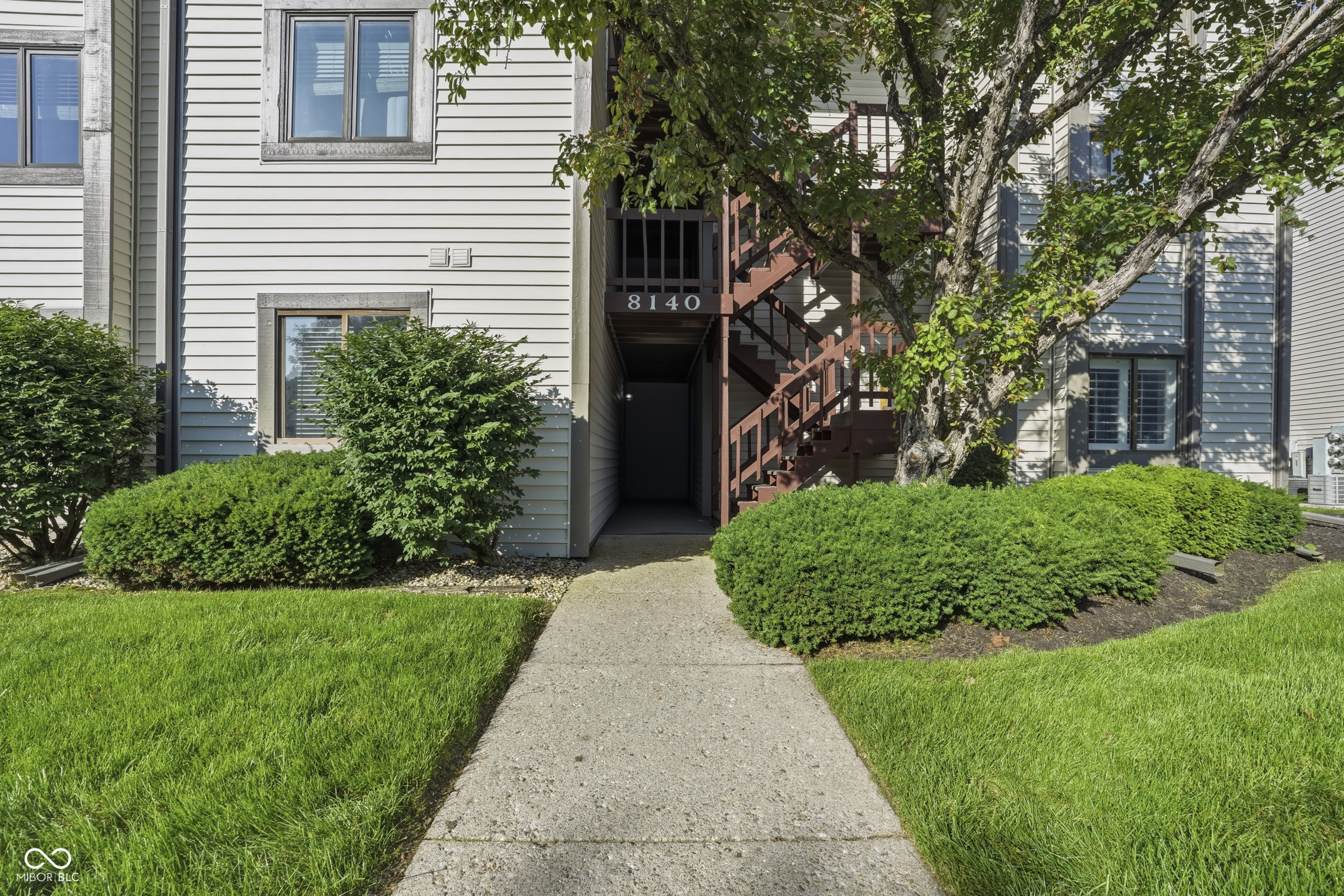 8140 Shorewalk Drive Unit B