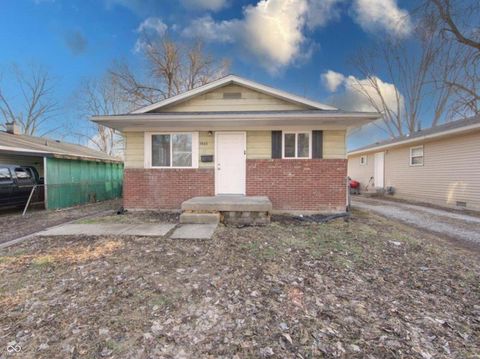 Photo of 3545 Orange Street, Indianapolis, IN 46203 (MLS # 22082928)