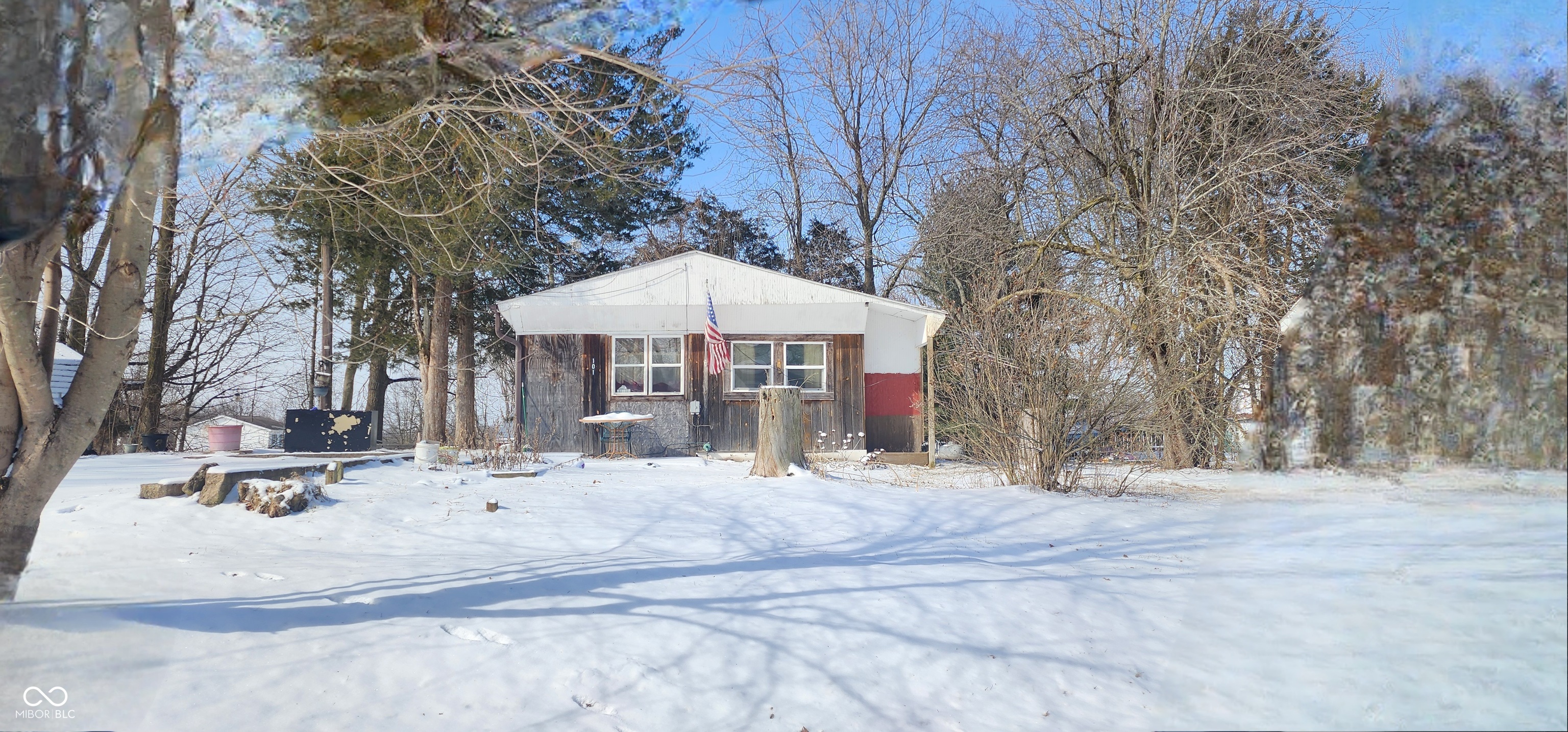Listing image 1