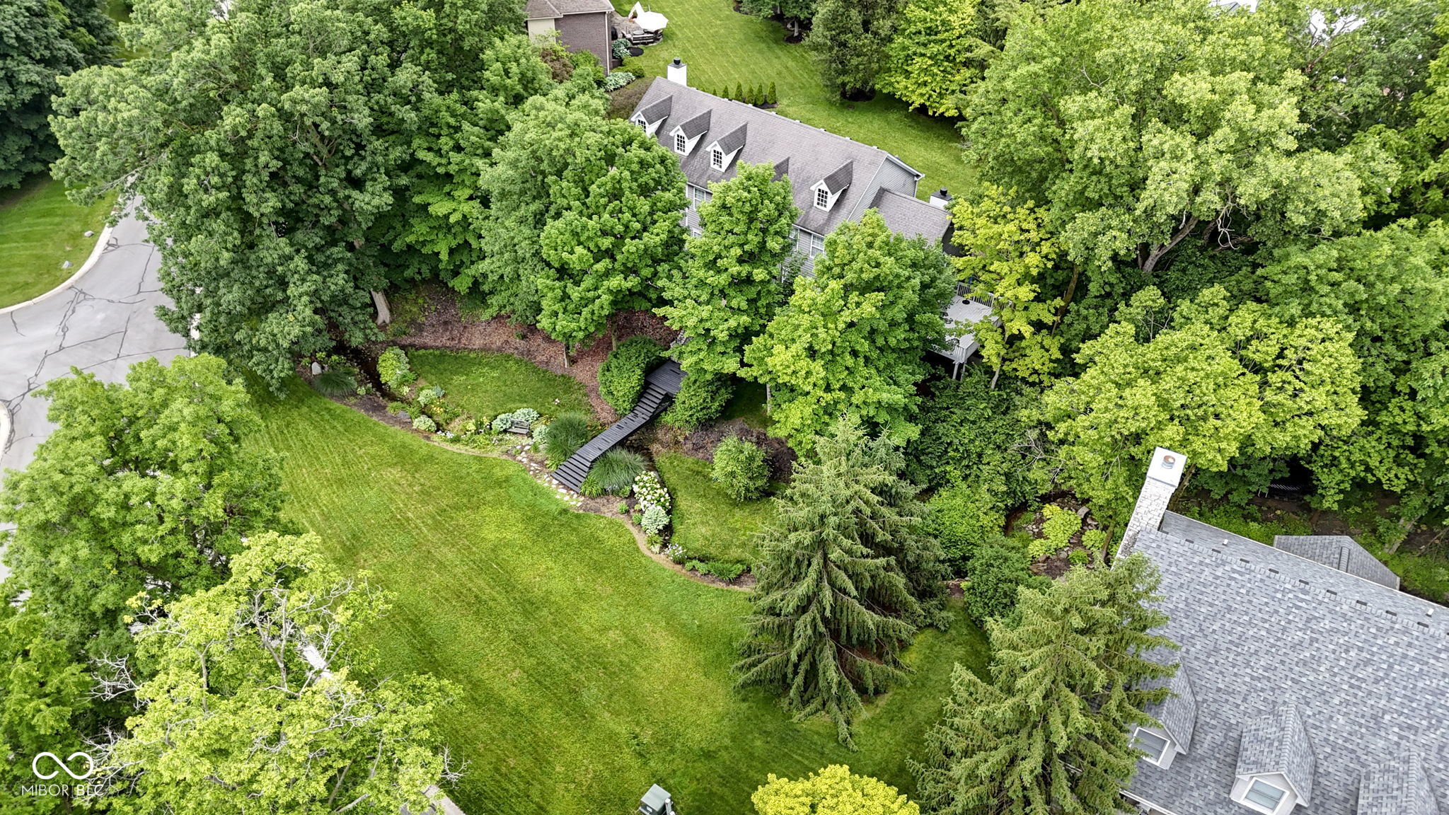 9985 Ford Valley Lane