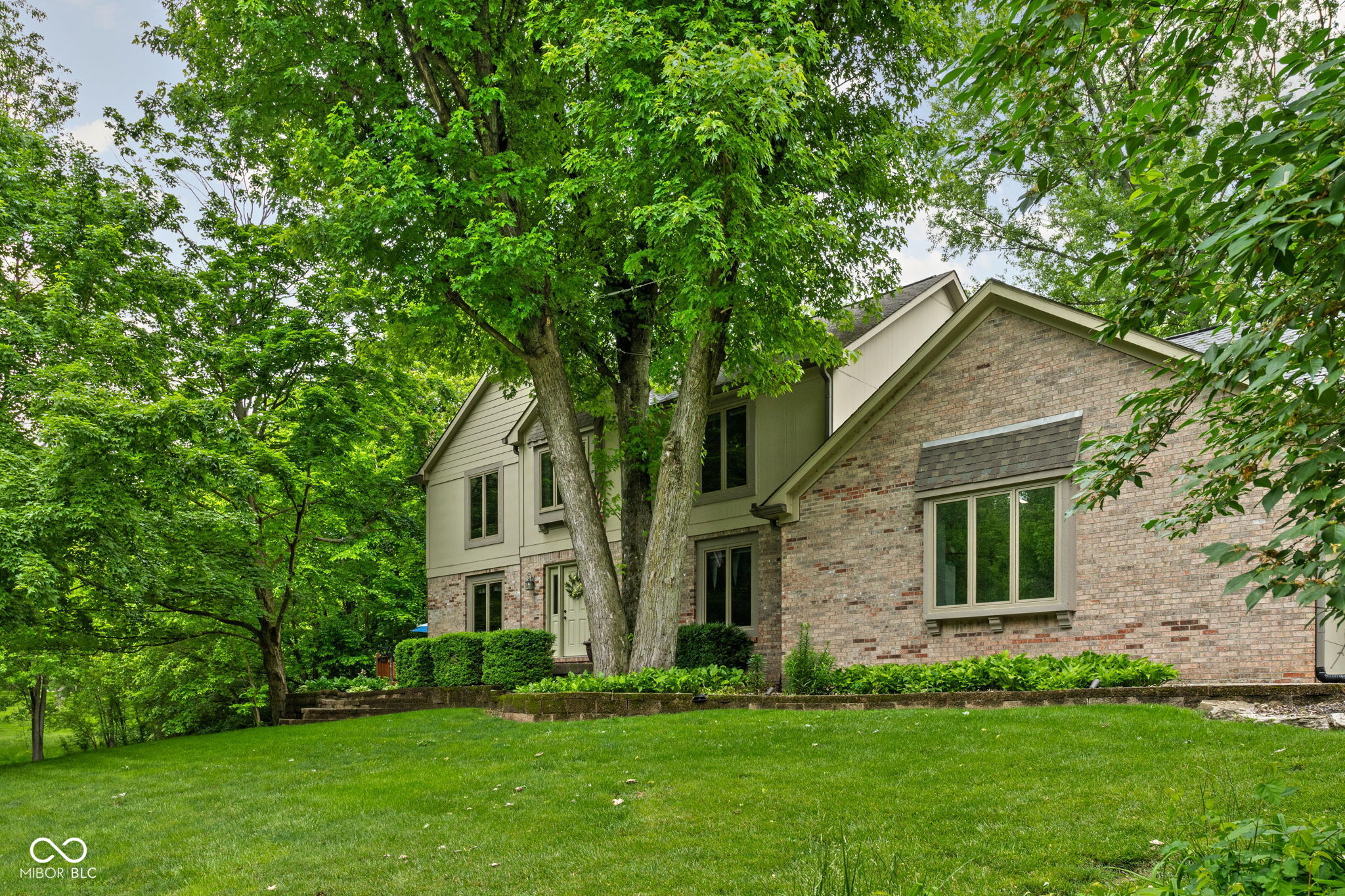 5412 Green Hills Drive