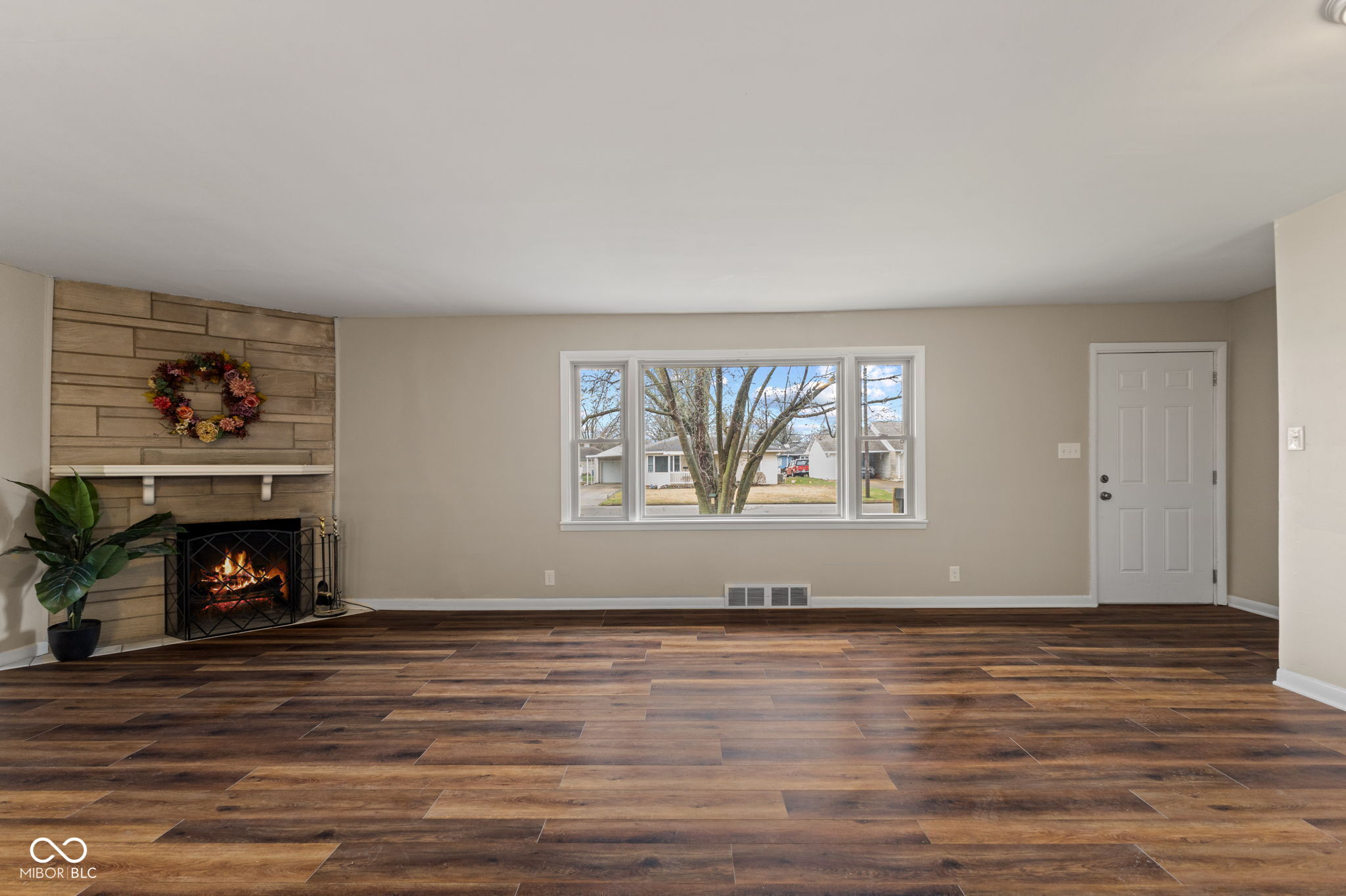 2545 Franklin Street