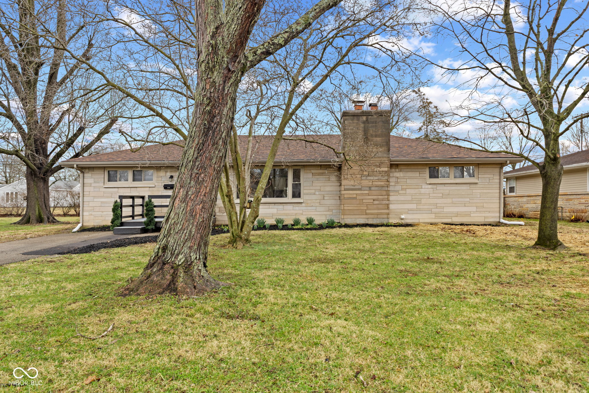 2545 Franklin Street