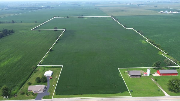 352 N STATE ROAD 75, LEBANON, IN 46052 - Image 3fdb64a13cfa8dfb70f4be6d058970db/1545174526