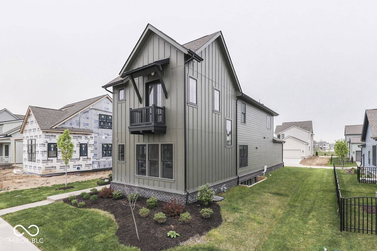 17346 Newton Main Street