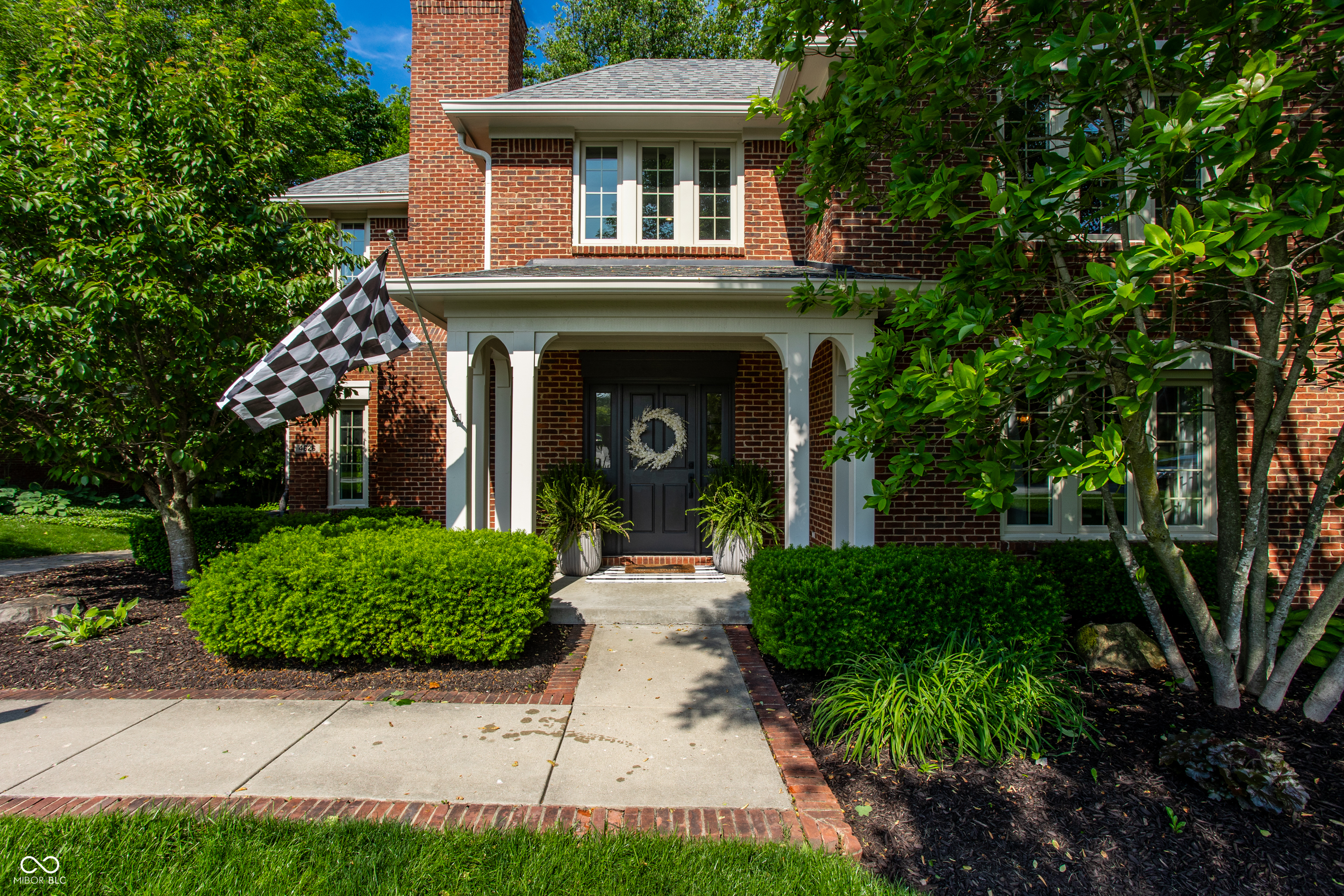 4626 Woods Edge Drive