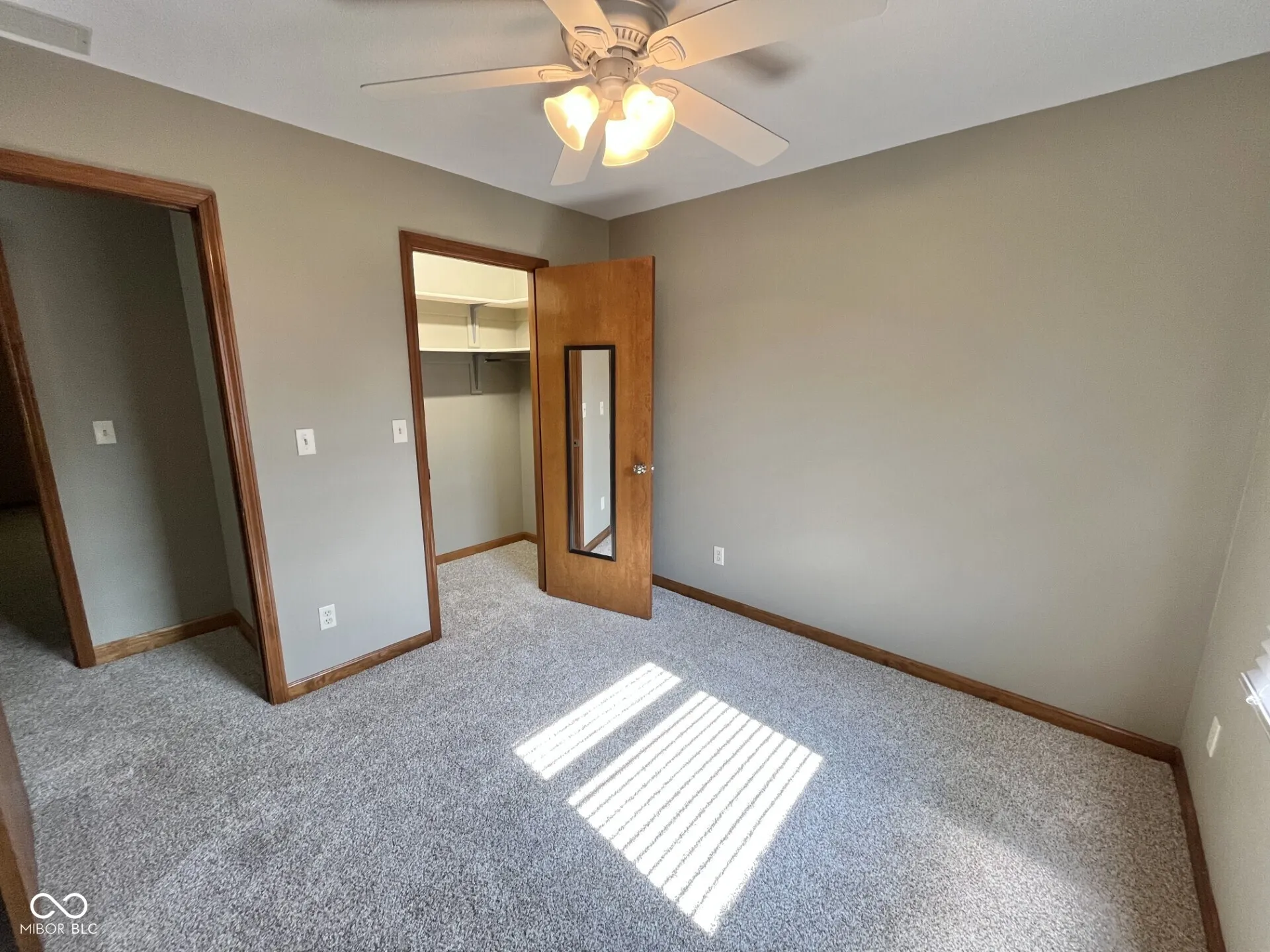 Seymour, Indiana 47274, United States, 3 Bedrooms Bedrooms, ,2 BathroomsBathrooms,Residential,Active,178816