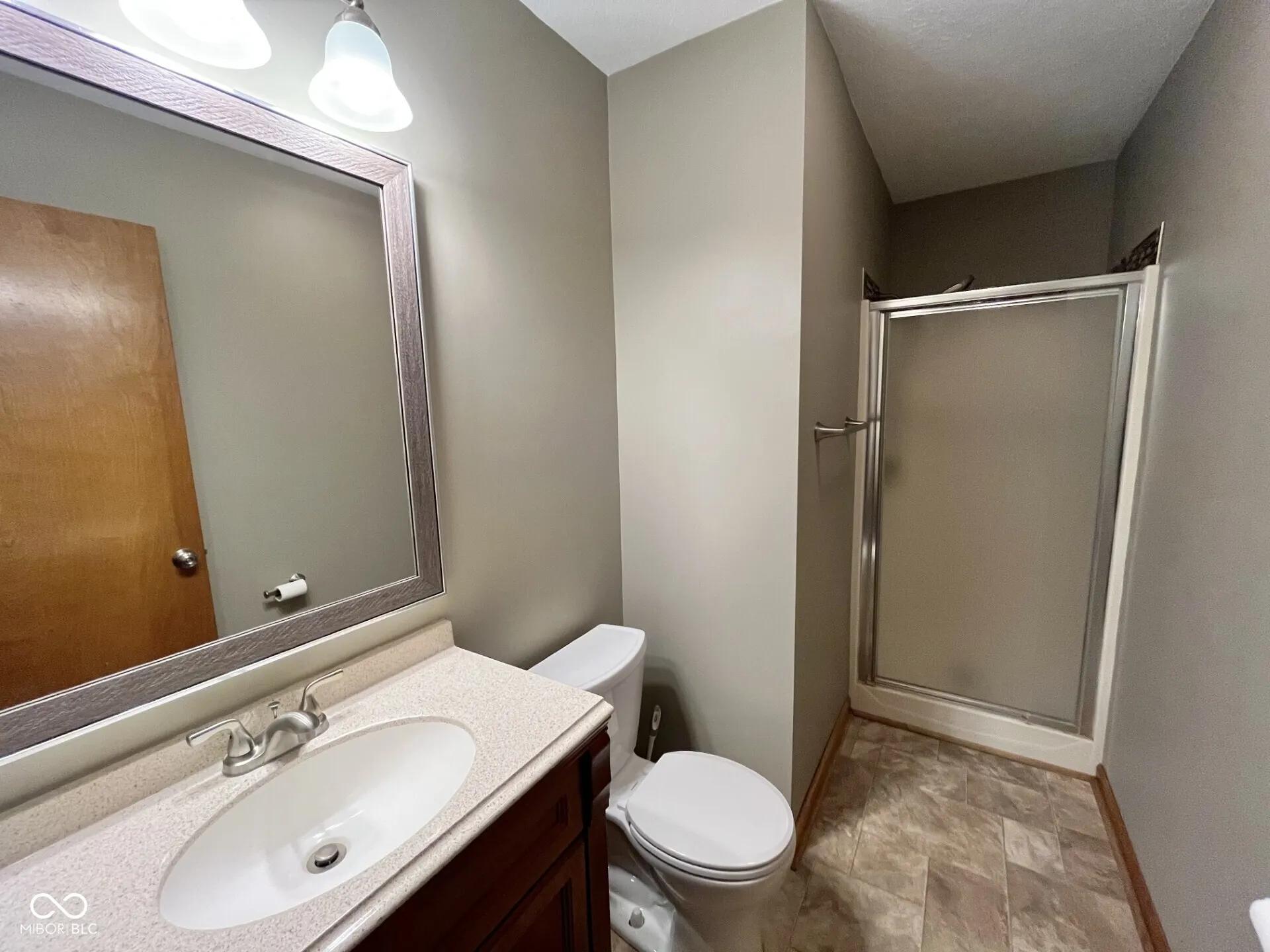 Seymour, Indiana 47274, United States, 3 Bedrooms Bedrooms, ,2 BathroomsBathrooms,Residential,Active,178816