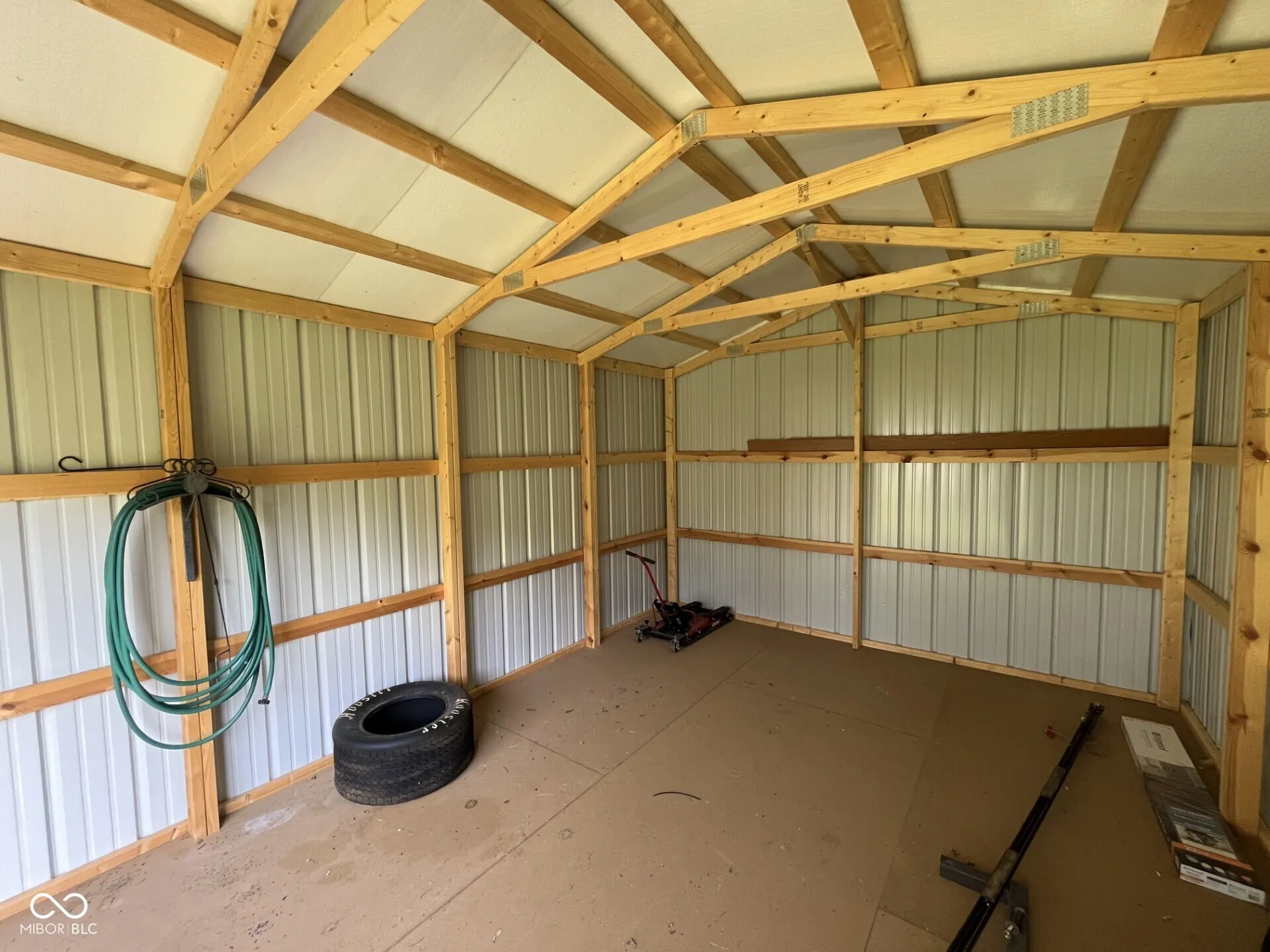 Seymour, Indiana 47274, United States, 3 Bedrooms Bedrooms, ,2 BathroomsBathrooms,Residential,Active,178816