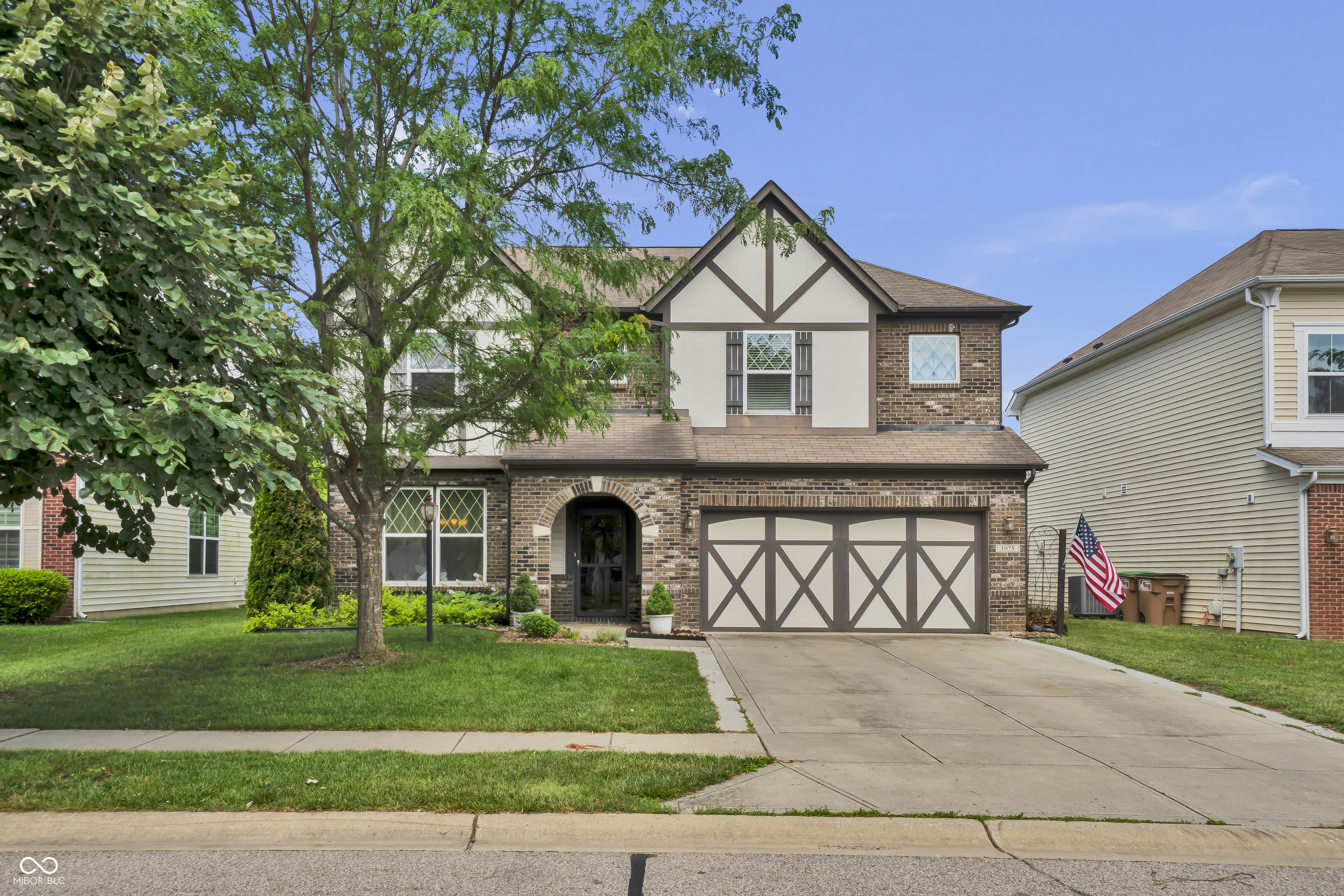 Photo 1 of 43 — 1975 Lakecrest Drive, Columbus, IN 47201