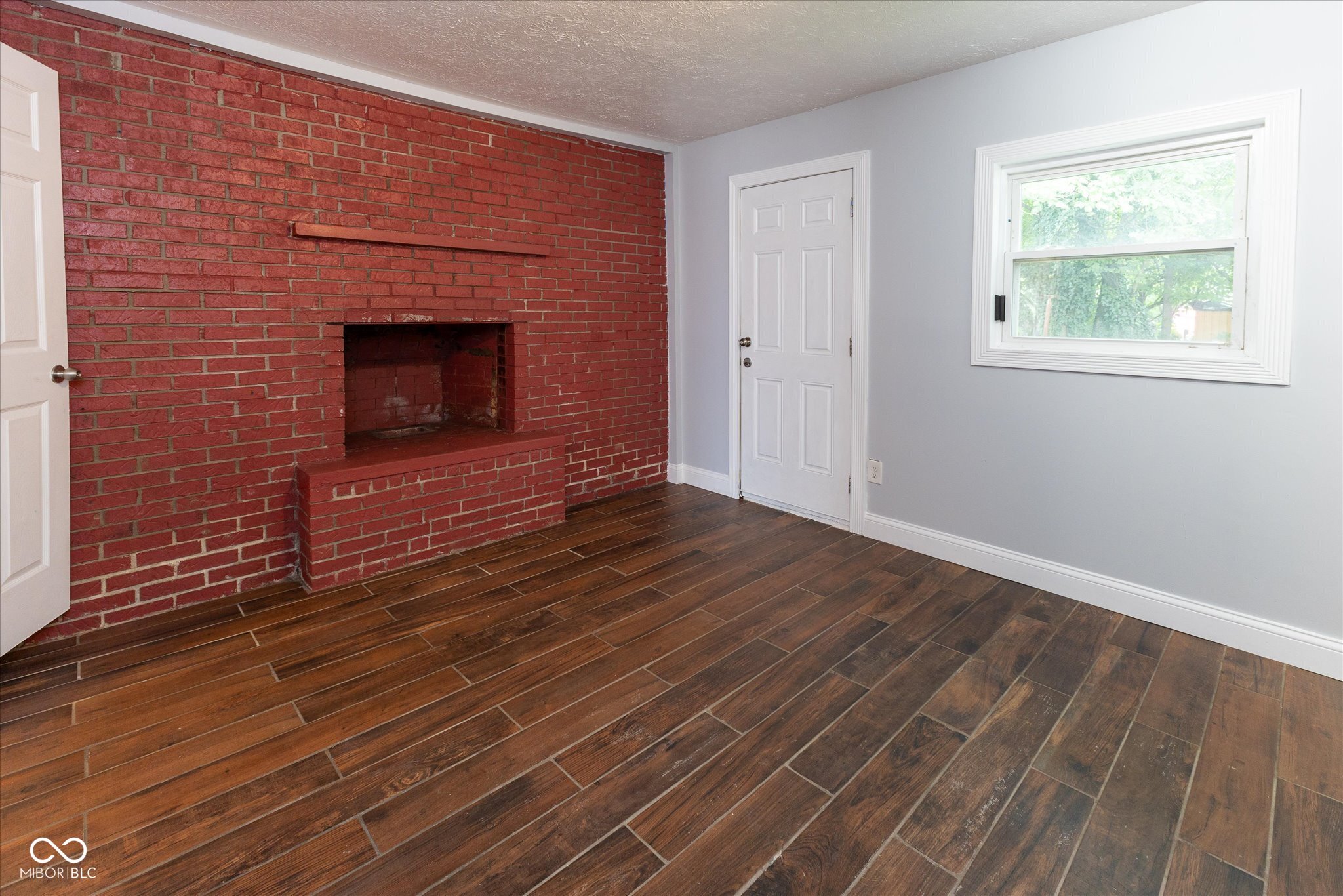 4214 N Edmondson Avenue