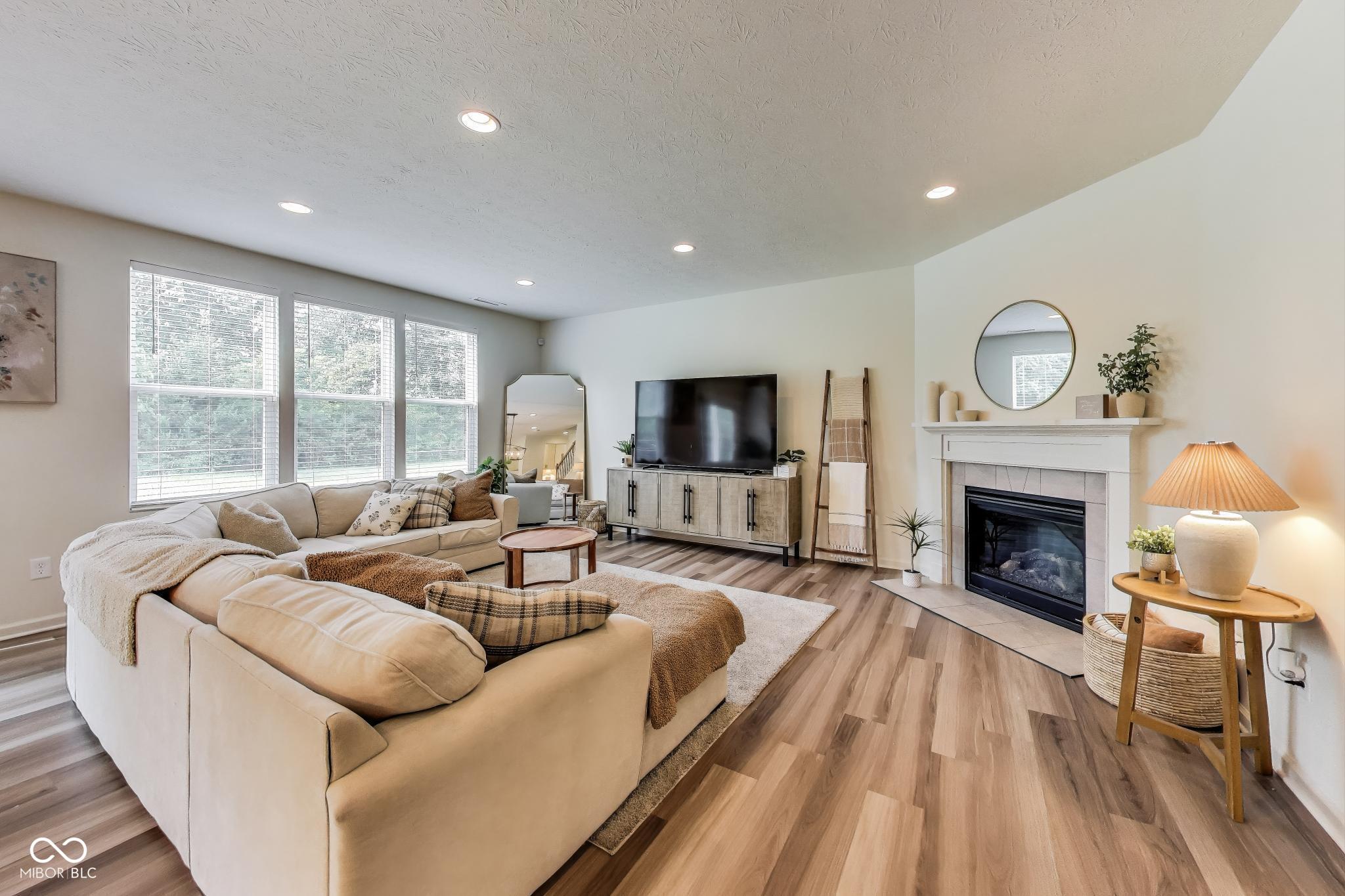 5909 Flagler Lane