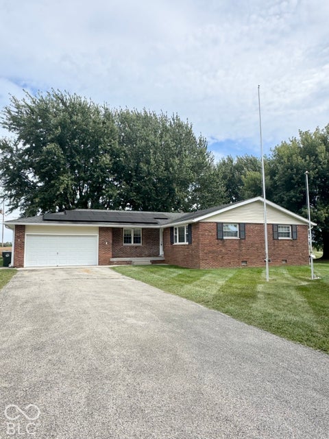 Photo of 716 S Ryle DR, Greensburg, IN 47240 (MLS # 22120110)