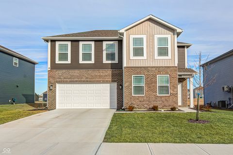 Photo of 2214 Warbler Street, Danville, IN 46122 (MLS # 22083206)