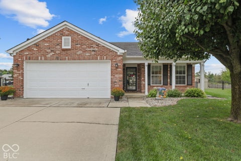 Photo of 6519 Frankenberger Drive, Indianapolis, IN 46237 (MLS # 22127468)