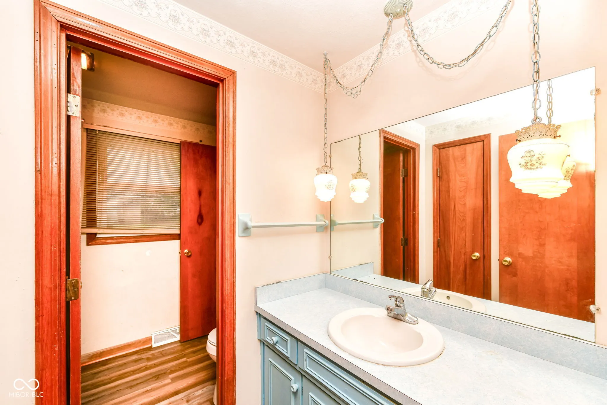 Anderson, Indiana 46017, United States, 3 Bedrooms Bedrooms, ,2 BathroomsBathrooms,Residential,Active,254087