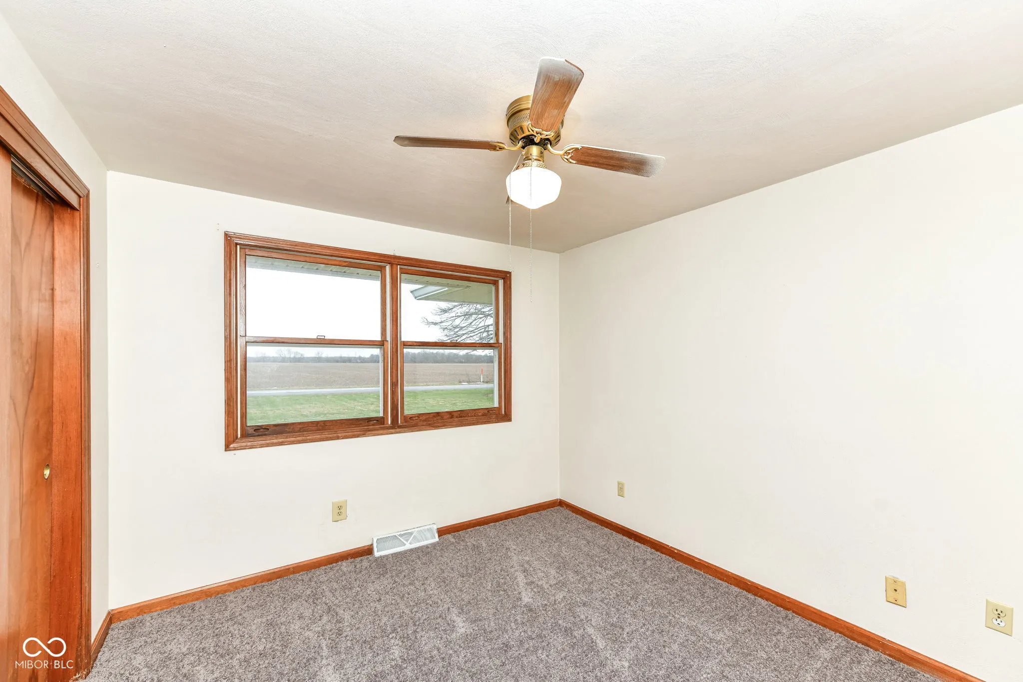 Anderson, Indiana 46017, United States, 3 Bedrooms Bedrooms, ,2 BathroomsBathrooms,Residential,Active,254087