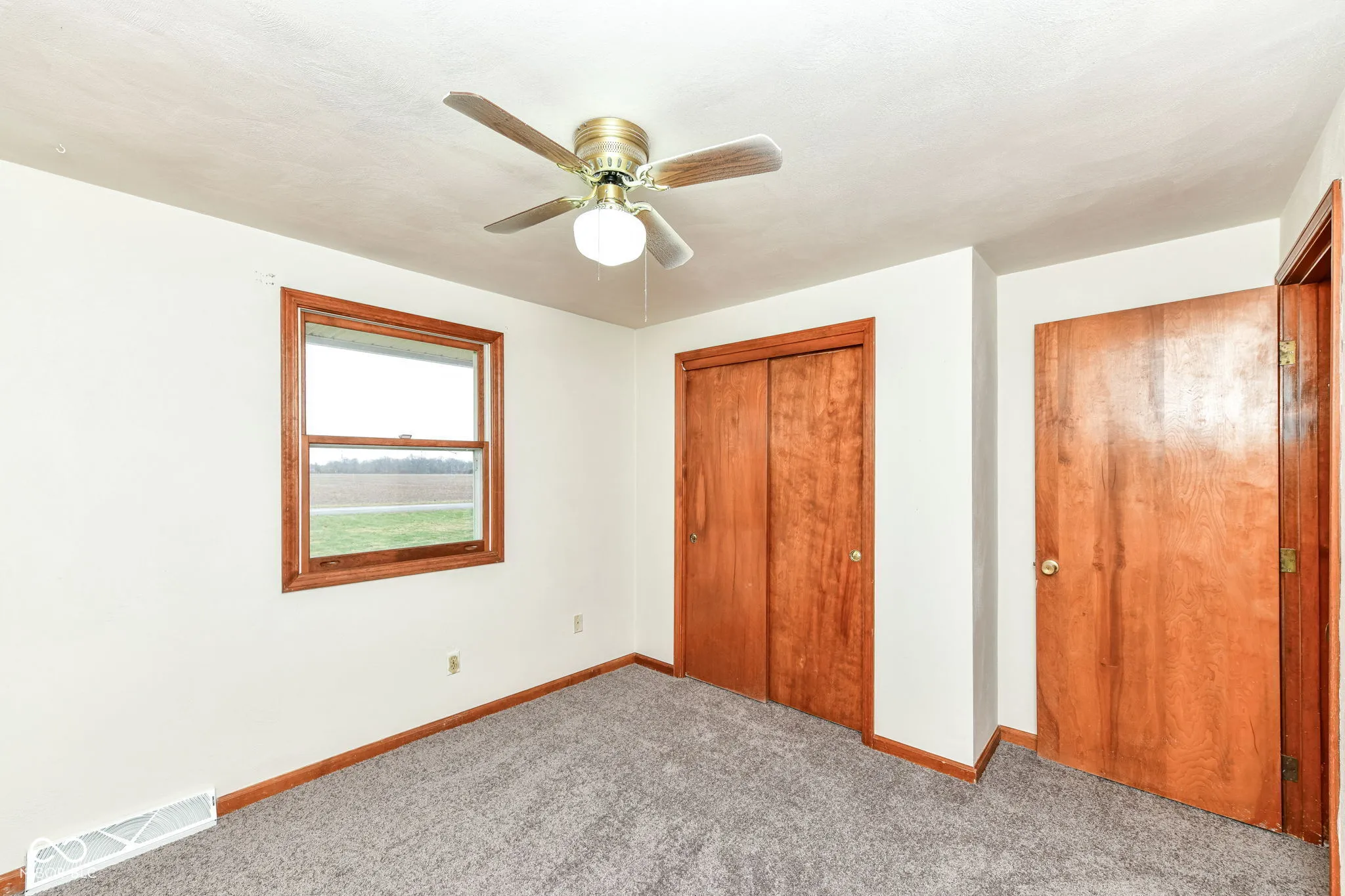 Anderson, Indiana 46017, United States, 3 Bedrooms Bedrooms, ,2 BathroomsBathrooms,Residential,Active,254087