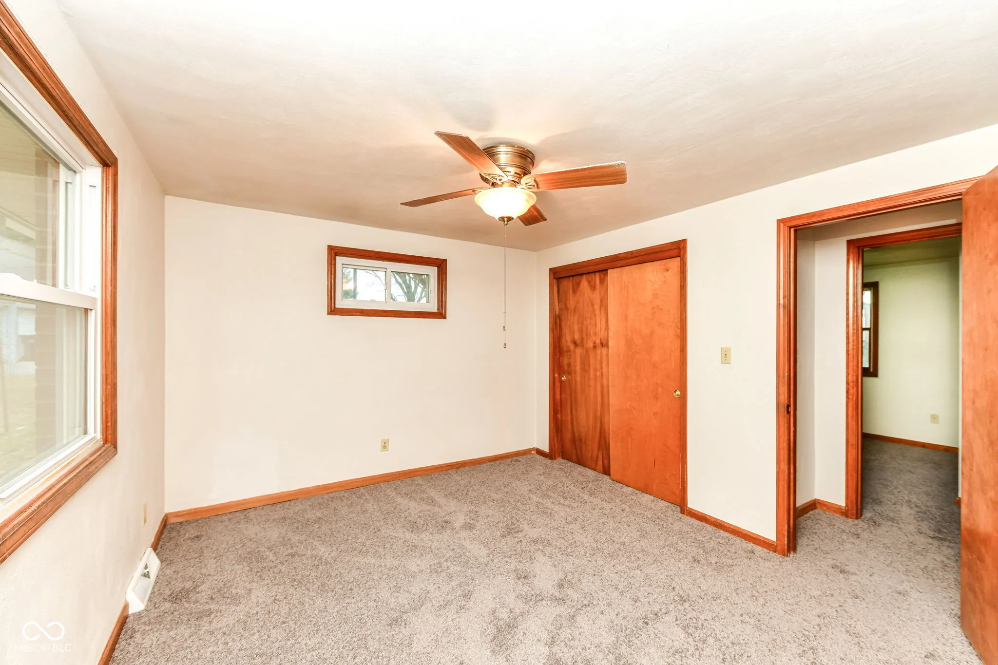 Anderson, Indiana 46017, United States, 3 Bedrooms Bedrooms, ,2 BathroomsBathrooms,Residential,Active,254087