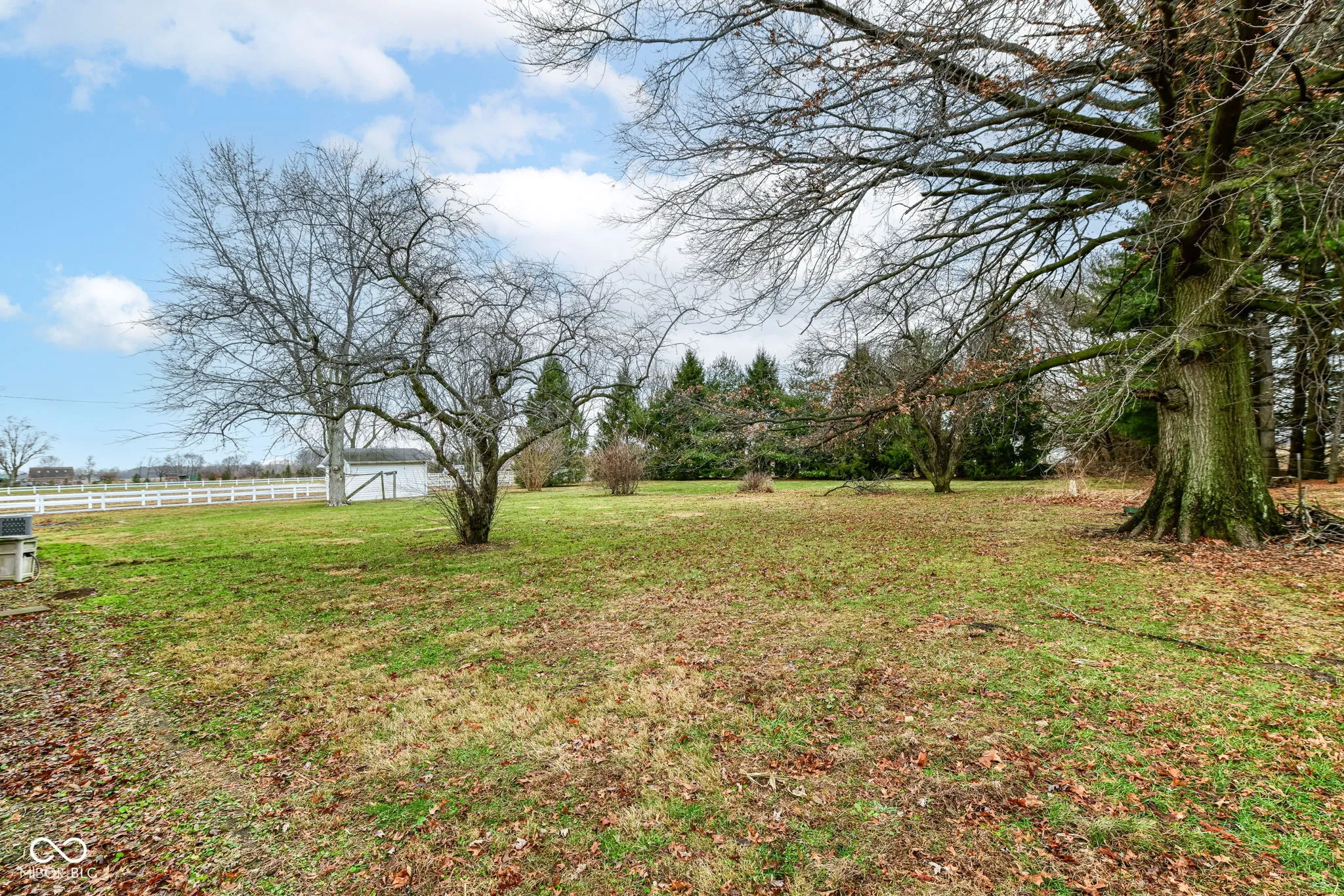 Anderson, Indiana 46017, United States, 3 Bedrooms Bedrooms, ,2 BathroomsBathrooms,Residential,Active,254087