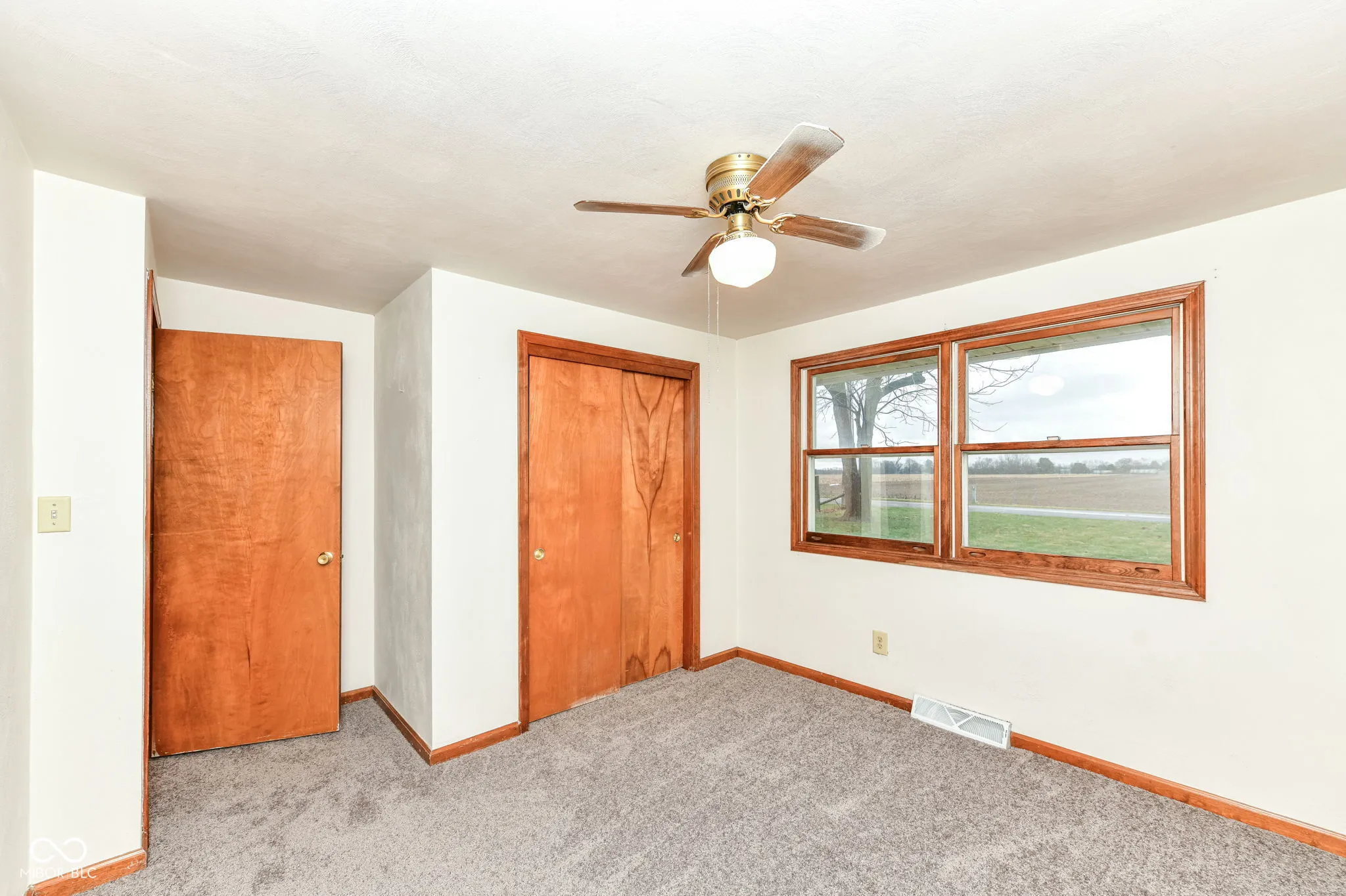 Anderson, Indiana 46017, United States, 3 Bedrooms Bedrooms, ,2 BathroomsBathrooms,Residential,Active,254087