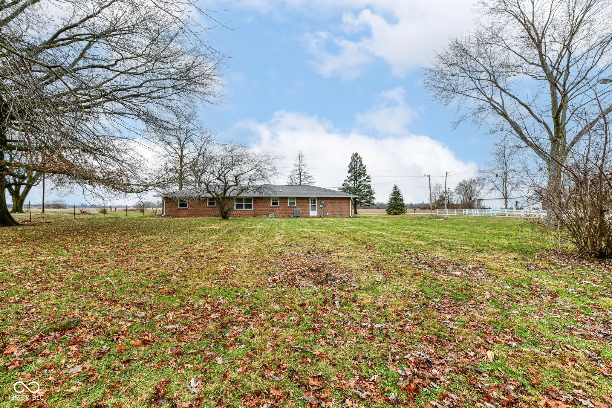 Anderson, Indiana 46017, United States, 3 Bedrooms Bedrooms, ,2 BathroomsBathrooms,Residential,Active,254087