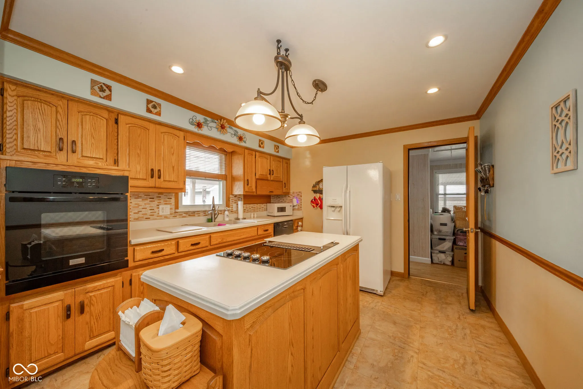 Anderson, Indiana 46013, United States, 2 Bedrooms Bedrooms, ,1 BathroomBathrooms,Residential,Active,173861