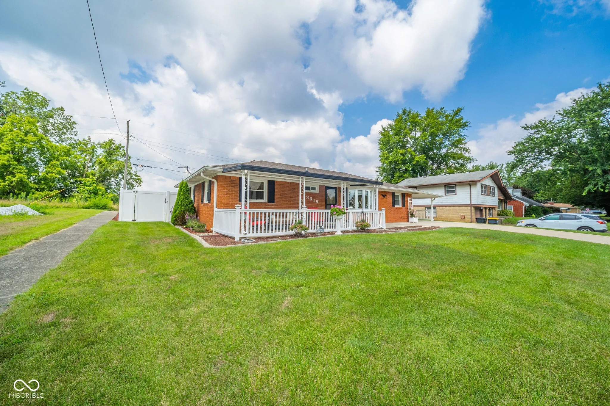 Anderson, Indiana 46013, United States, 2 Bedrooms Bedrooms, ,1 BathroomBathrooms,Residential,Active,173861