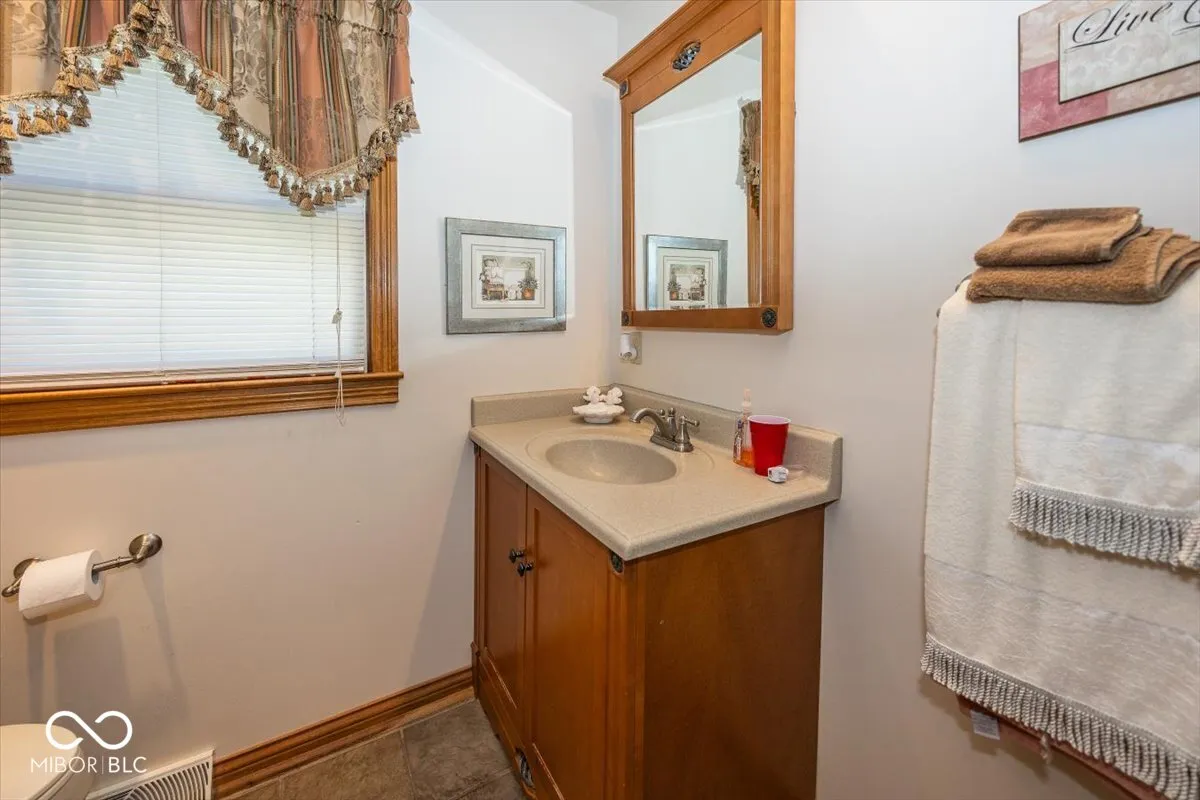 Westfield, Indiana 46074, United States, 3 Bedrooms Bedrooms, ,2 BathroomsBathrooms,Residential,Pending,39755