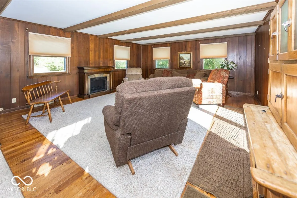 Westfield, Indiana 46074, United States, 3 Bedrooms Bedrooms, ,2 BathroomsBathrooms,Residential,Pending,39755