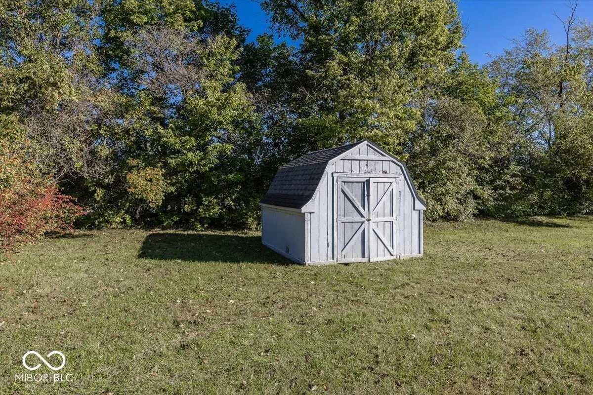 Westfield, Indiana 46074, United States, 3 Bedrooms Bedrooms, ,2 BathroomsBathrooms,Residential,Pending,39755
