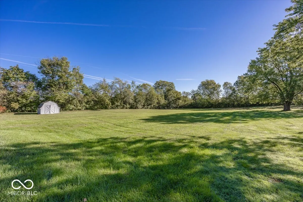 Westfield, Indiana 46074, United States, 3 Bedrooms Bedrooms, ,2 BathroomsBathrooms,Residential,Pending,39755