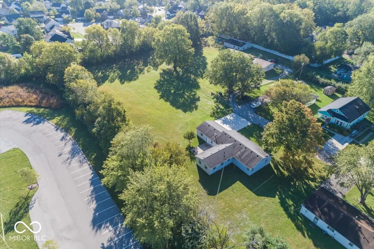 Westfield, Indiana 46074, United States, 3 Bedrooms Bedrooms, ,2 BathroomsBathrooms,Residential,Pending,39755