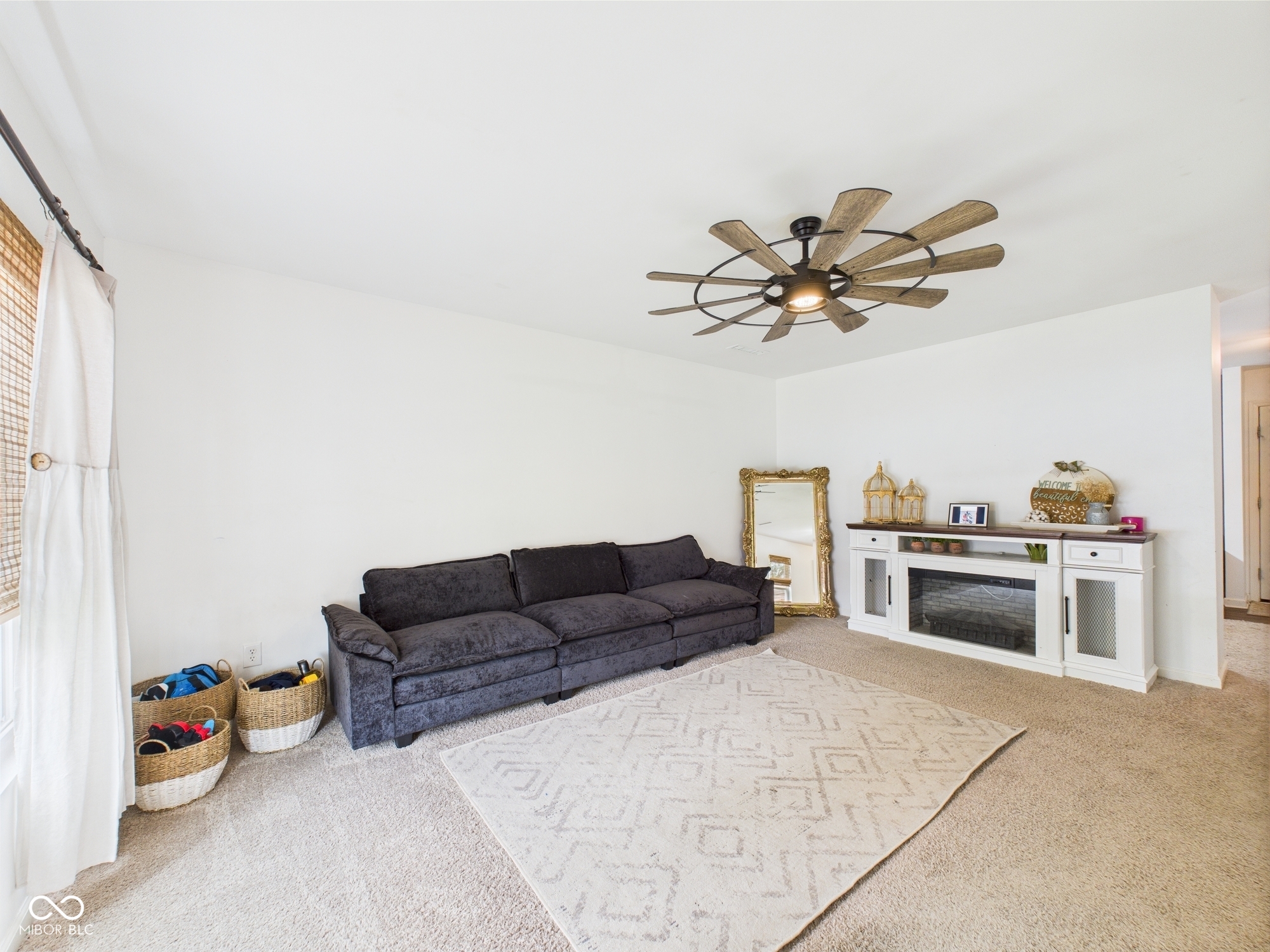 1117 Oregon Way