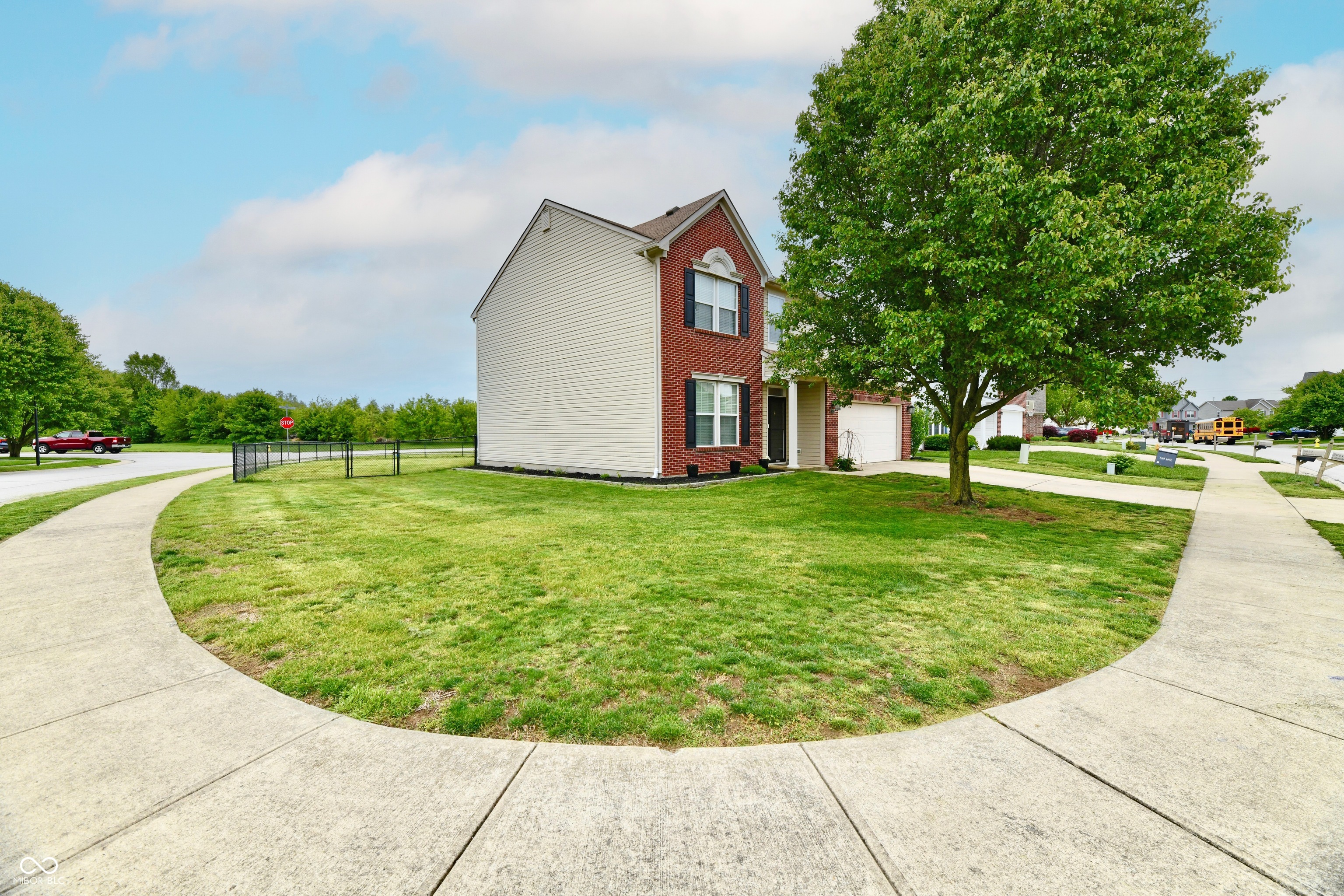 5862 Columbia Circle
