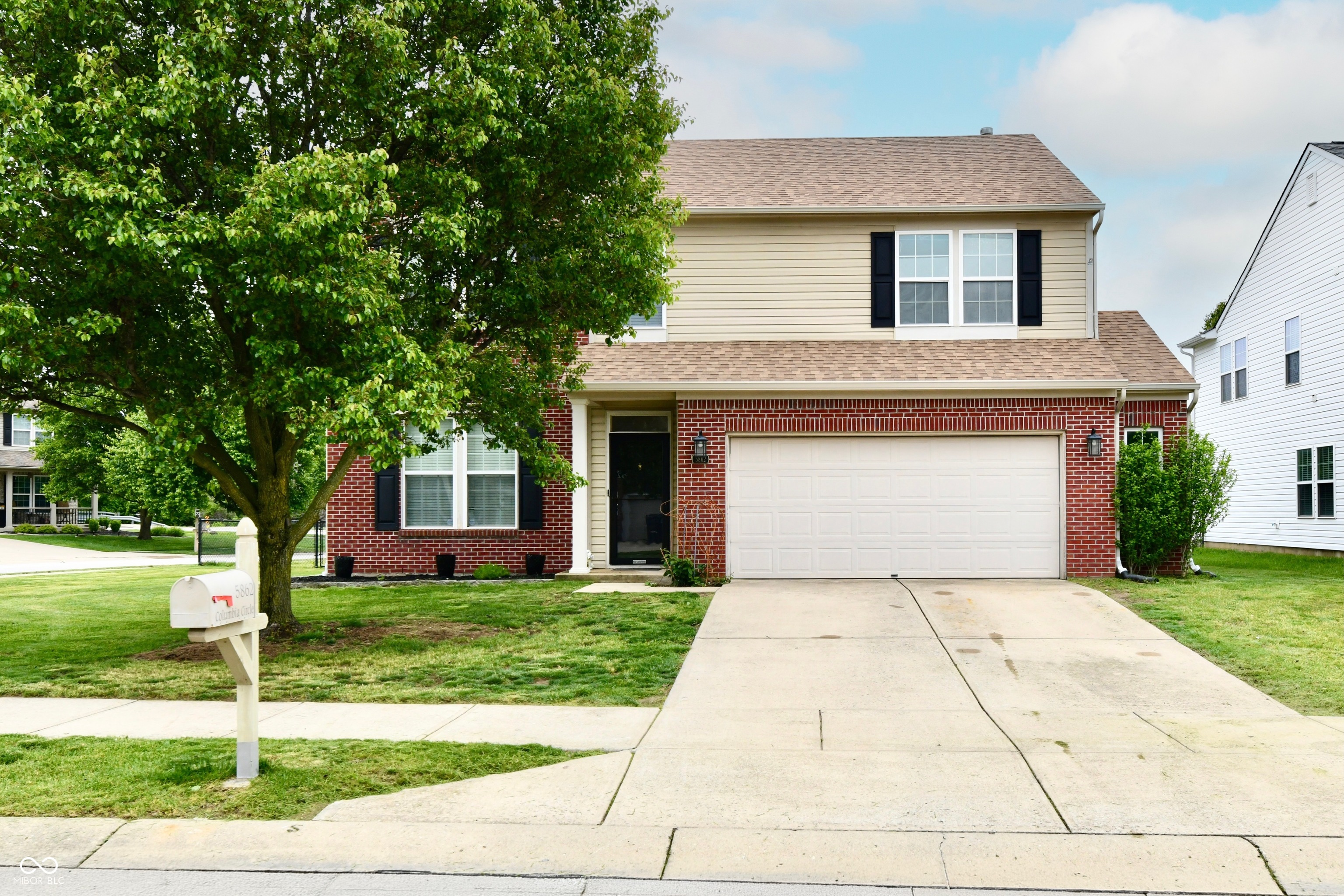 5862 Columbia Circle