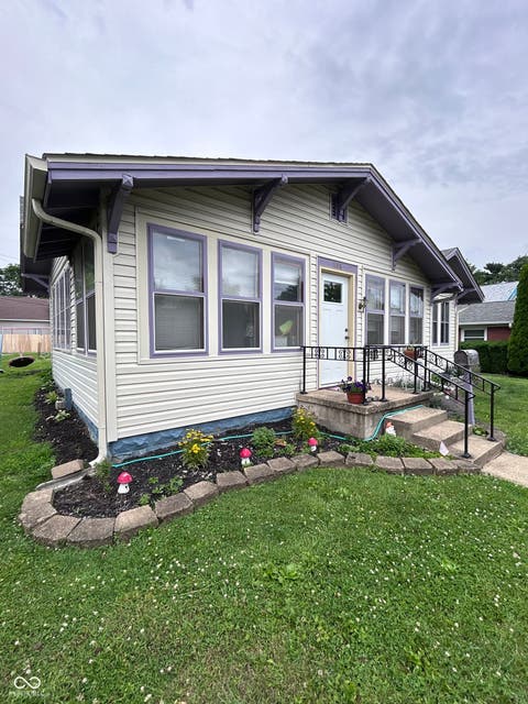 Photo of 1108 N Meridian Street, Lebanon, IN 46052 (MLS # 22108078)