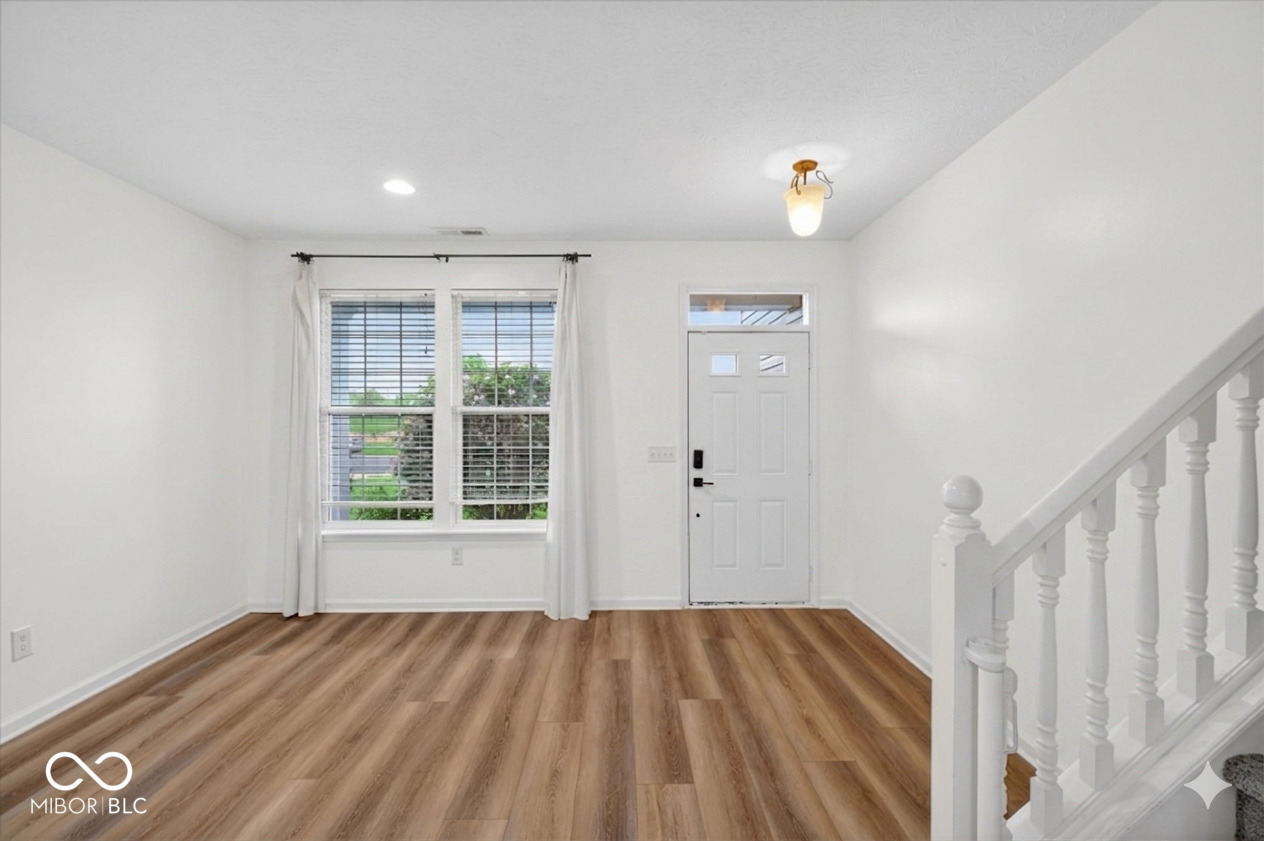 10673 Brighton Knoll Parkway S