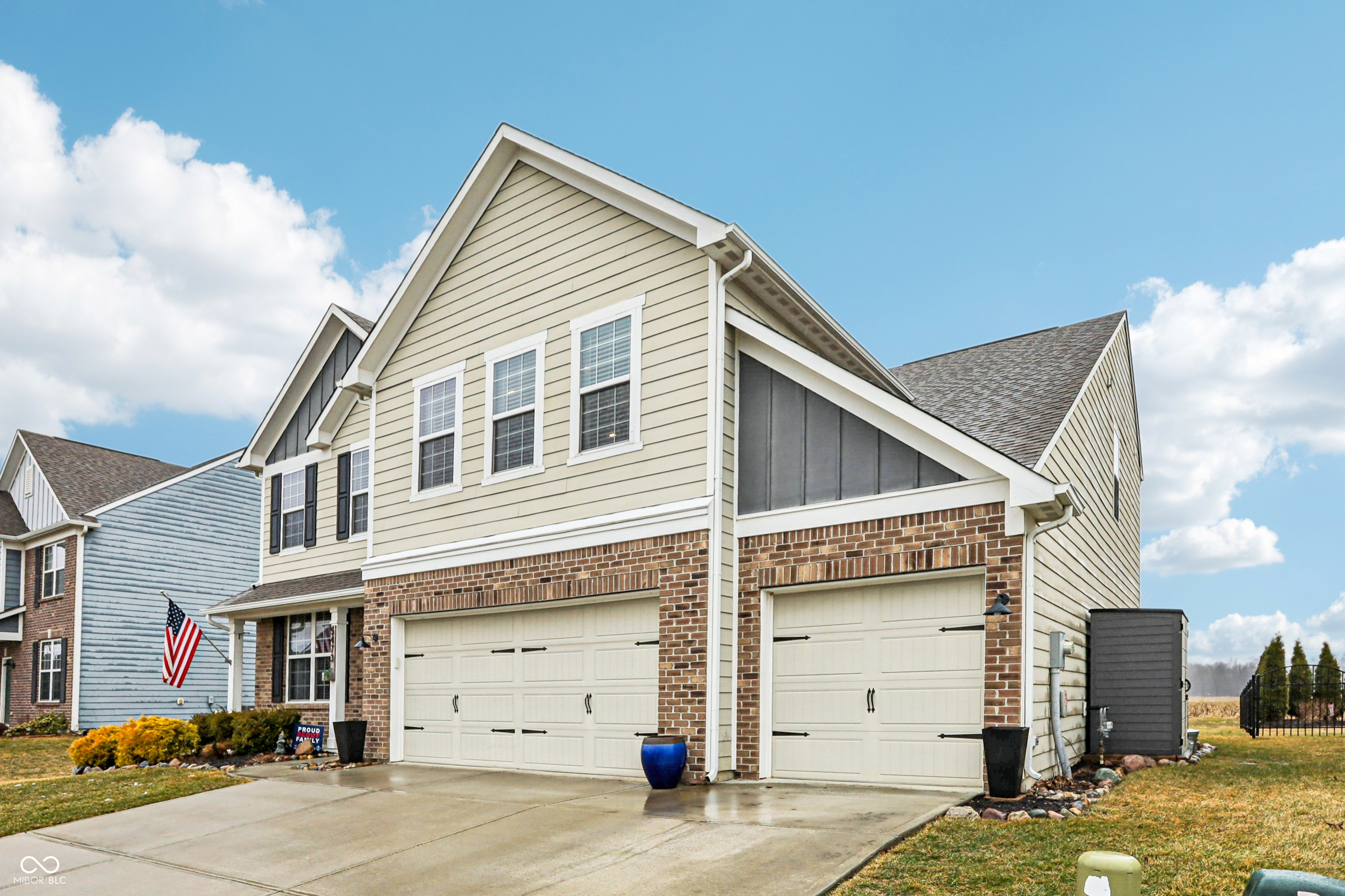 5473 Crowley Parkway