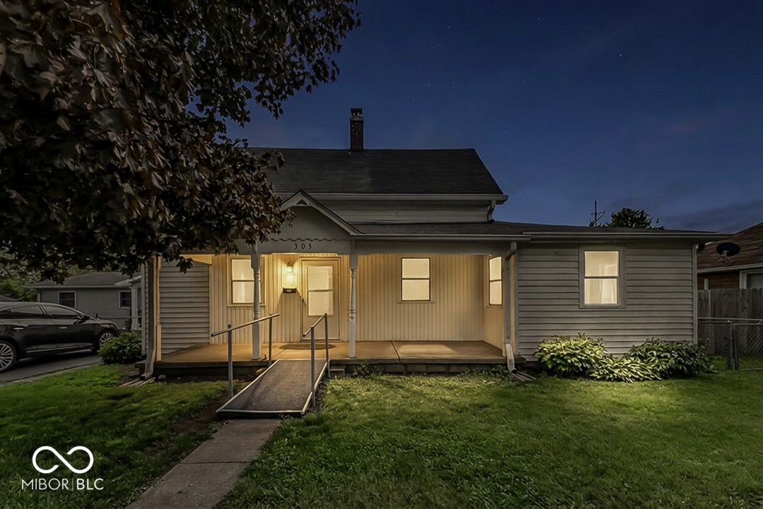 305 St Clair Street