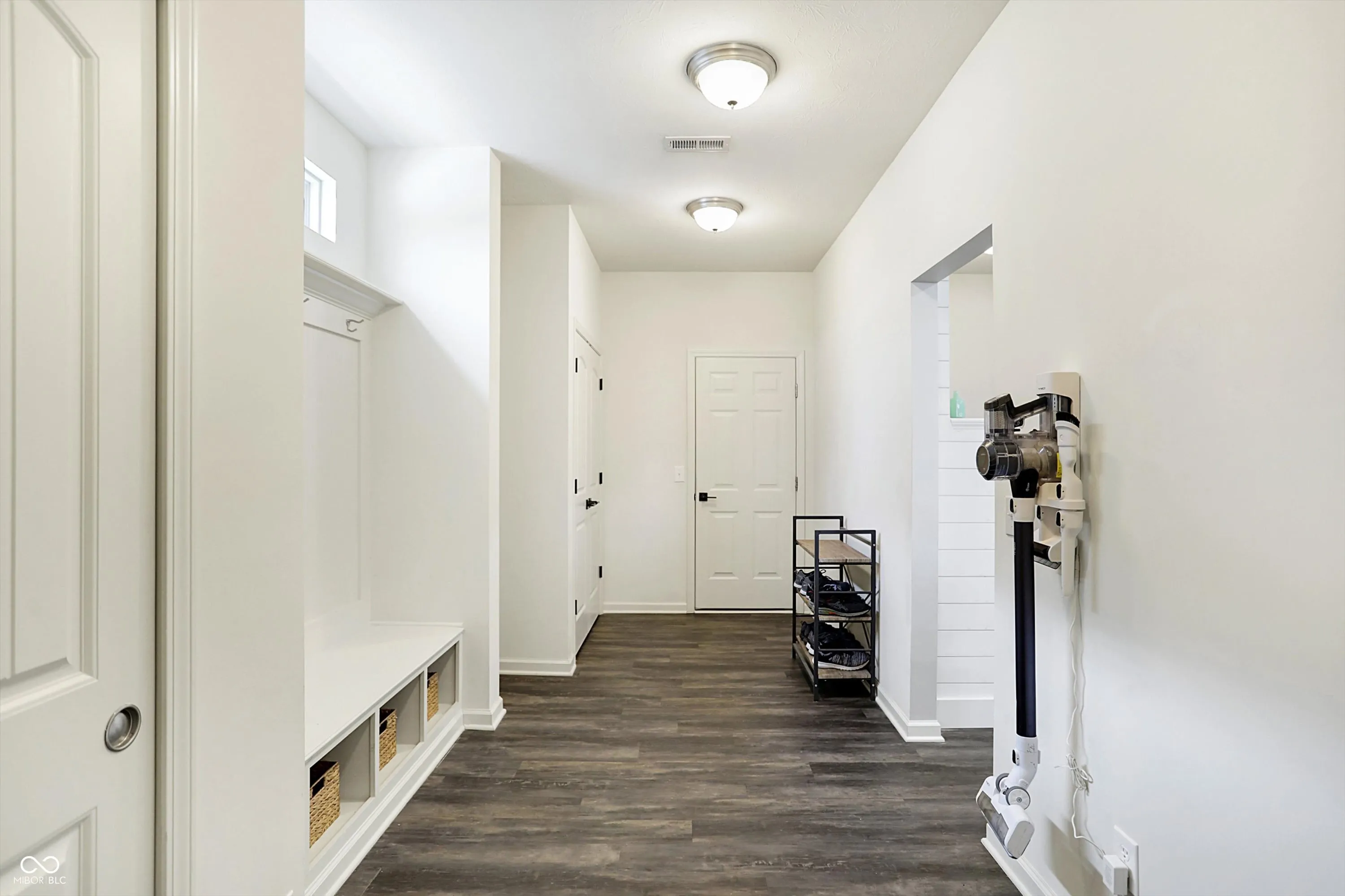 Noblesville, Indiana 46062, United States, 4 Bedrooms Bedrooms, ,3 BathroomsBathrooms,Residential,Pending,11854